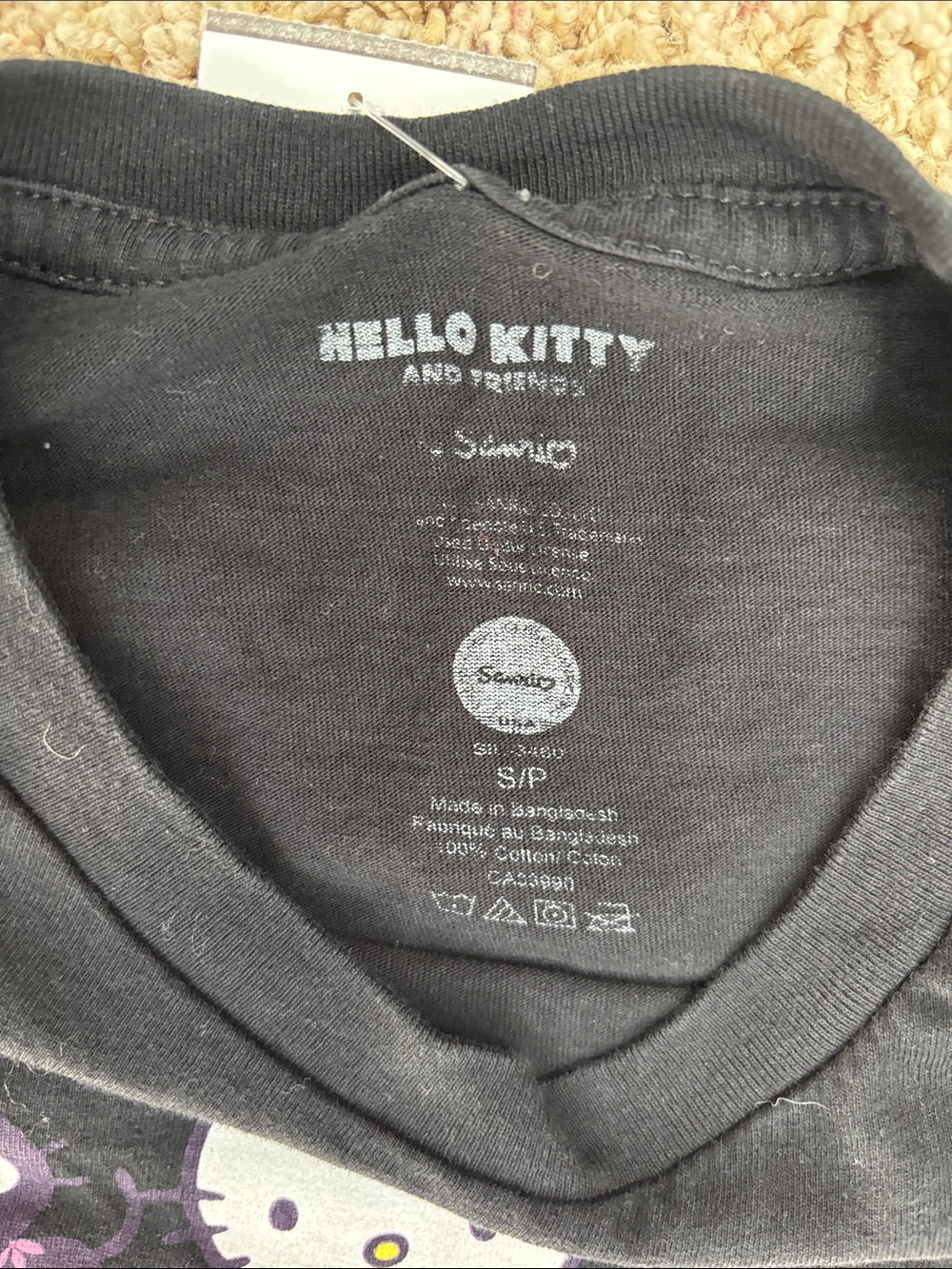Hello Kitty and friends Black Tee with Pink & Yellow Character Graphic Print - Picture 3 of 5